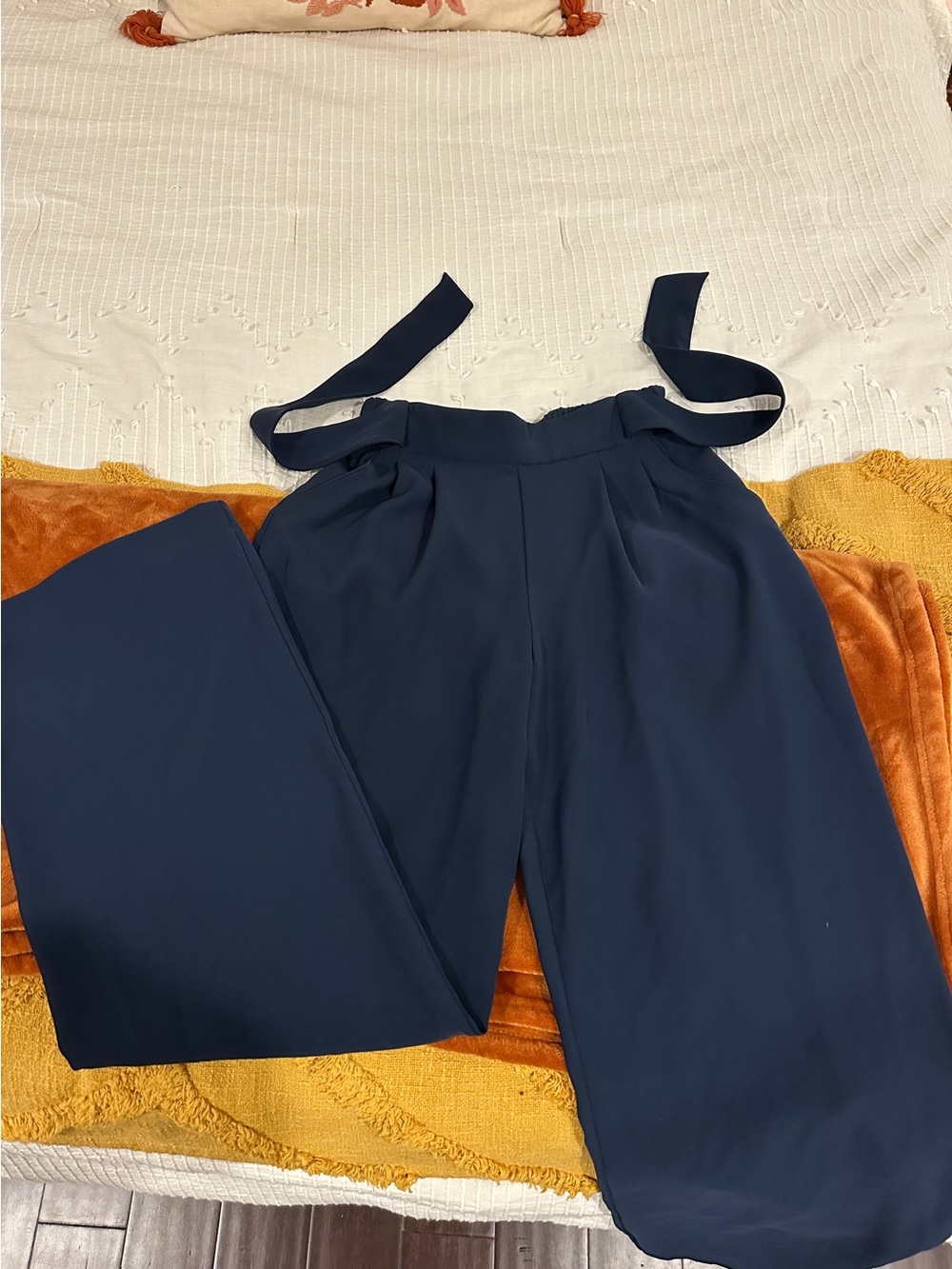 Lululemon wide leg pants